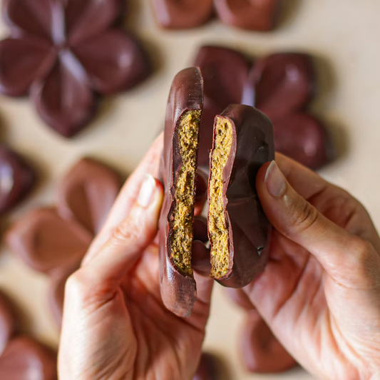 Tablette Fleur Praliné Pistache & Chocolat Noir